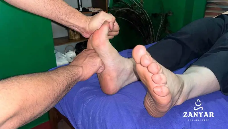 ماساژ با مشت