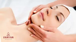 ماساژ صورت برای زاویه سازی