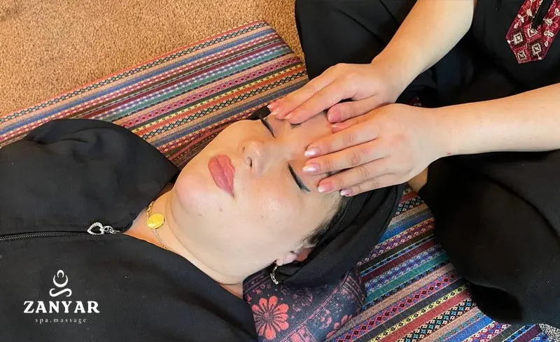 ماساژ برای پاکسازی صورت