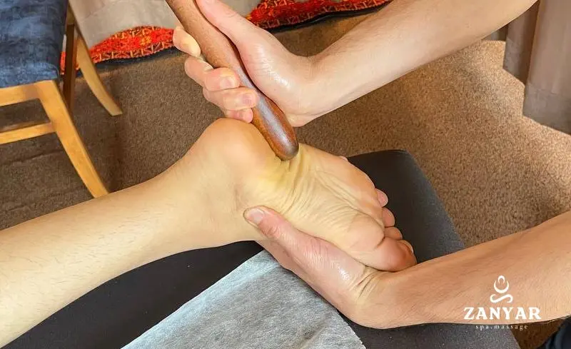 ماساژ کف پا برای ارامش اعصاب