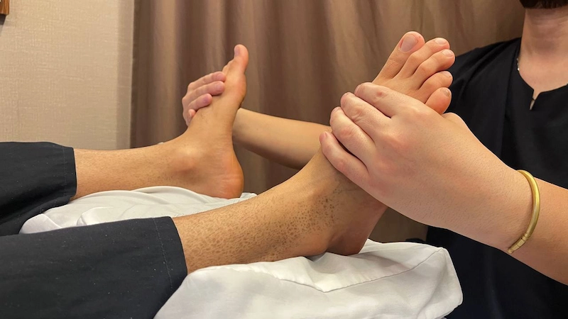 چه کسانی نباید بدون مشورت فشار عمیق دریافت کنند؟